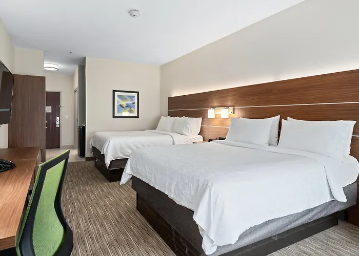 Holiday Inn Express & Suites Van Buren-Ft Smith Area