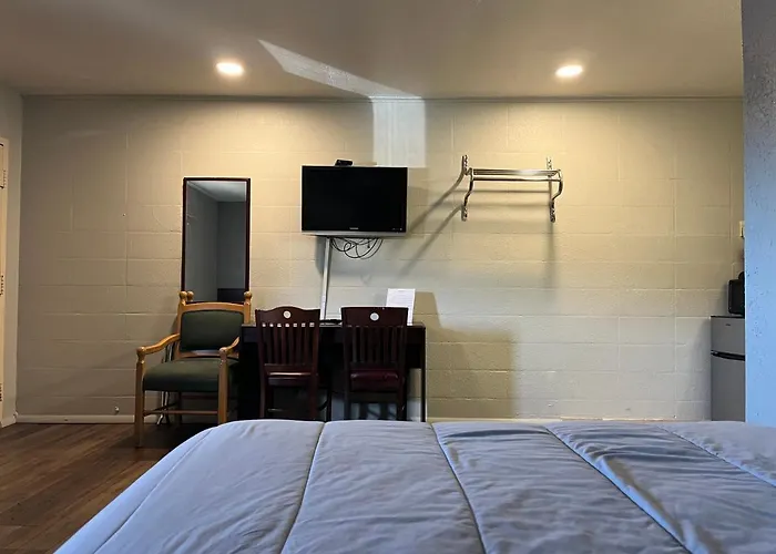 Budget Inn Of Mena