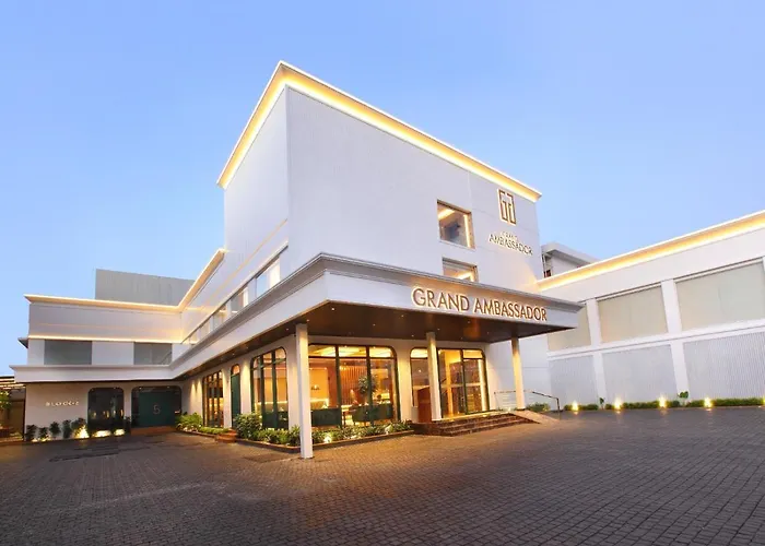 The Grand Ambassador Hotel