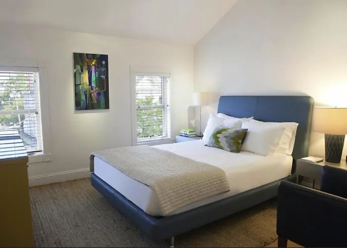 Zey Hotel