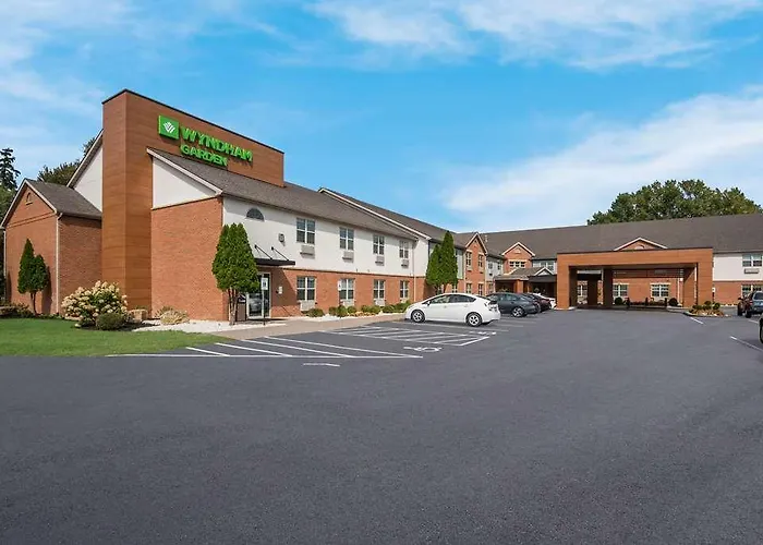 Wyndham Garden Galena