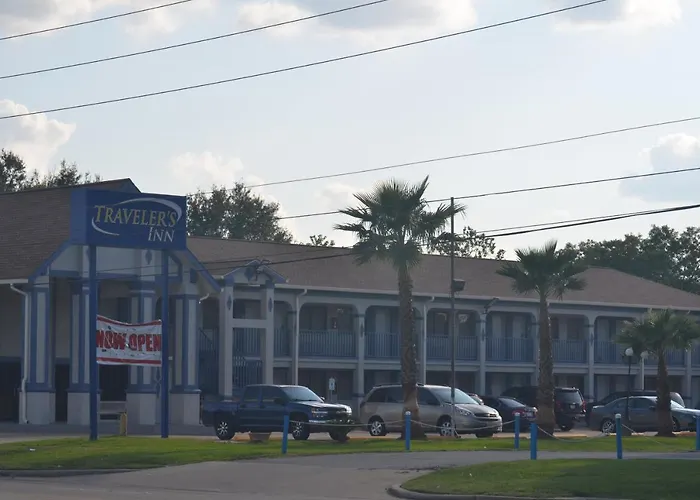 Travelers Inn