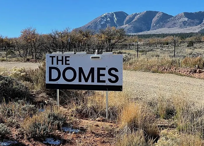 Canyon Rim Domes - A Luxury Glamping Experience!!