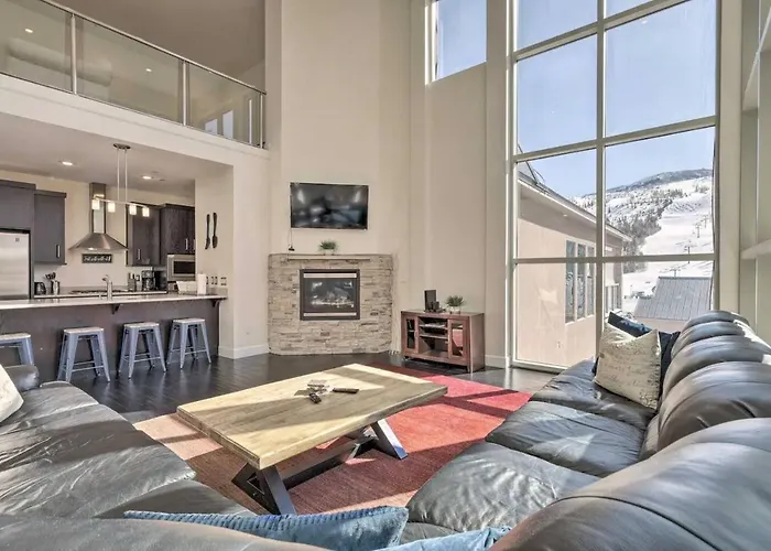 The Lofts #8D - Right By Ski Lifts