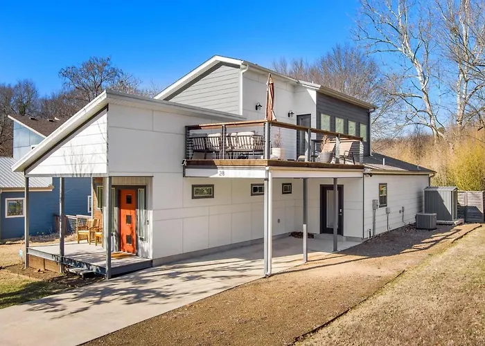 Porte Orange-Modern Home-1 Mi From Dt Fayetteville
