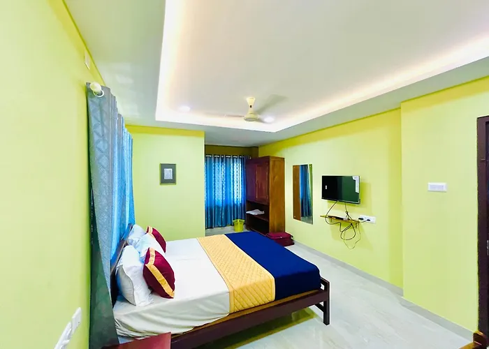 Madaparambil Residency