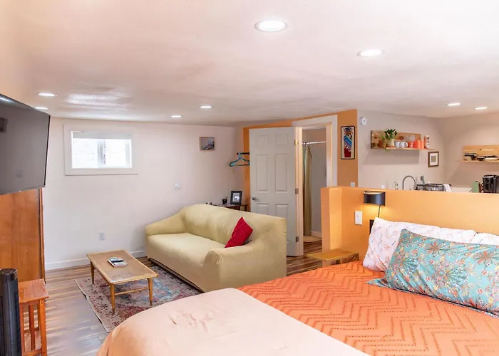 Helper Apartment