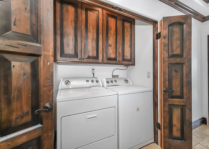 3 Bedroom Luxury Home Steps To Balboa Fun Zone