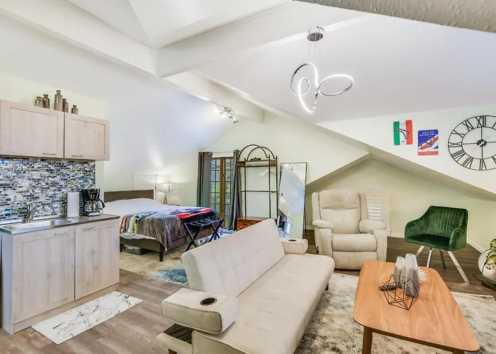 Cozy Oasis In Se Austin