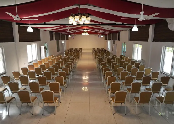 Spree One Resort And Convention Annavaram