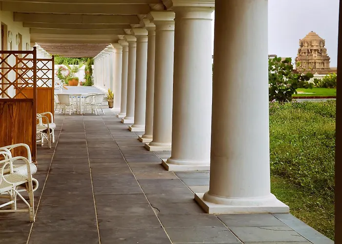 Neemrana'S - Bungalow On The Beach