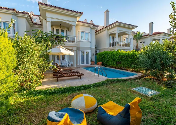 Sunset Beach Resort Aqua Lettings