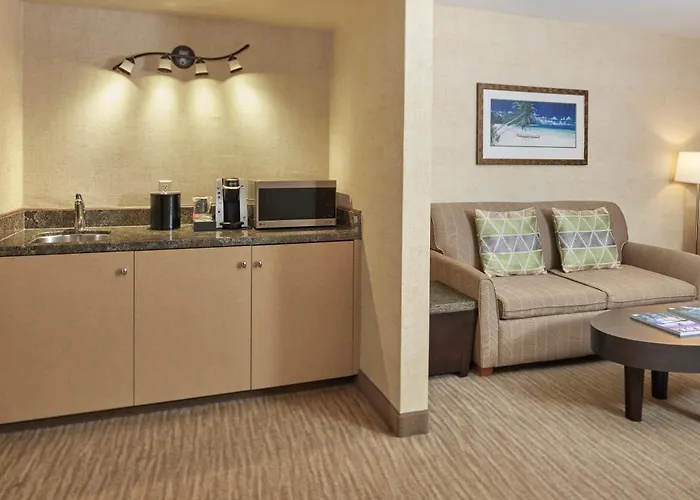 Waikiki Resort Hotel