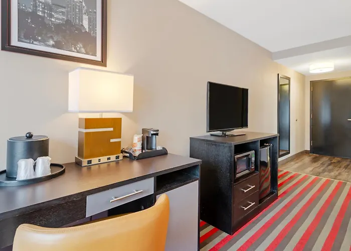 Comfort Inn & Suites Carrollton