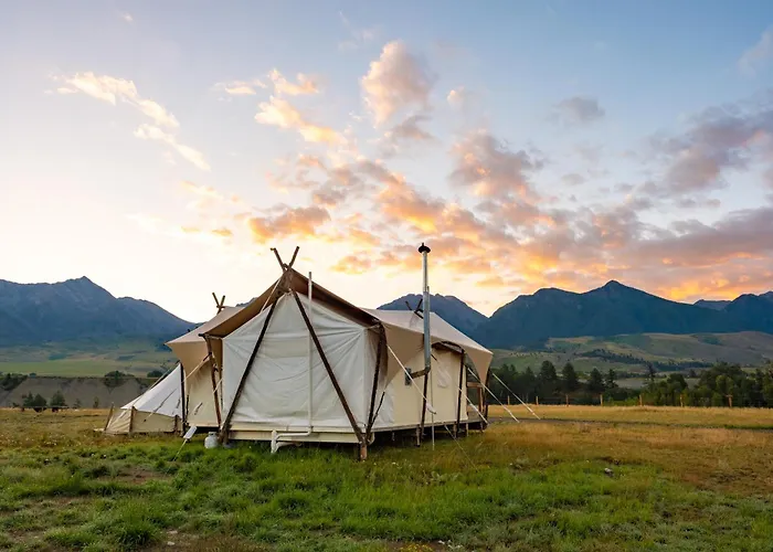 Under Canvas North Yellowstone - Paradise Valley