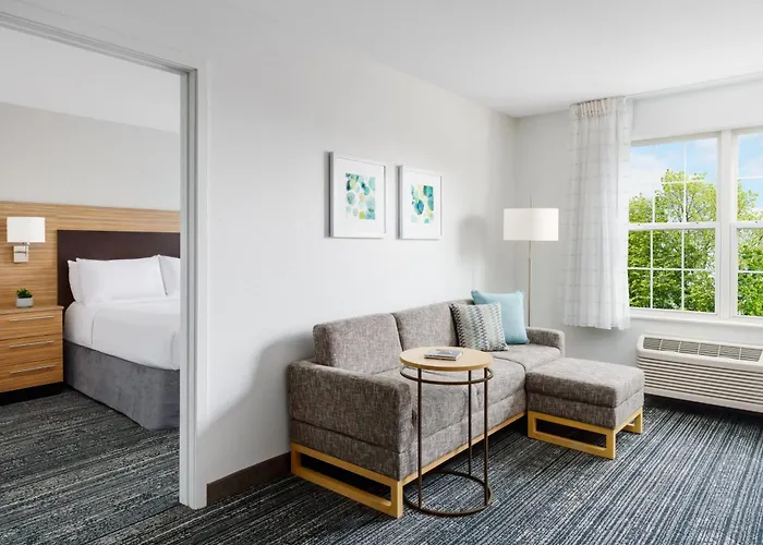 Towneplace Suites Manchester-Boston Regional Airport