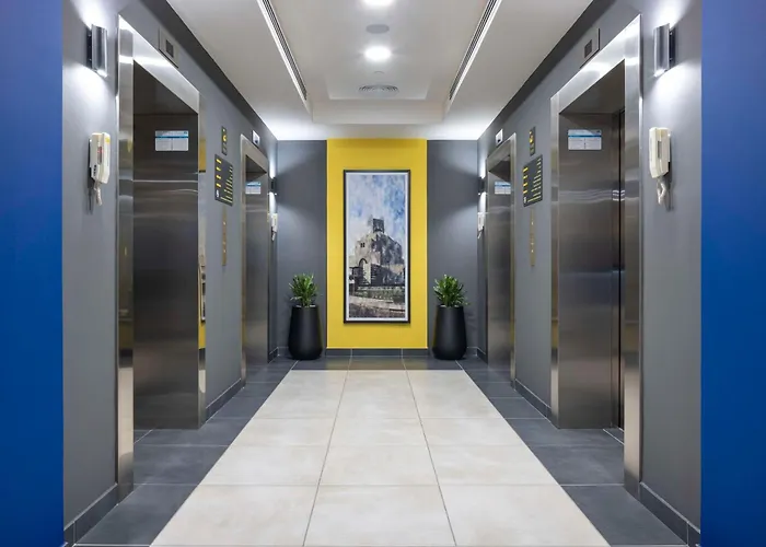 Hampton By Hilton Doha Old Town Hotel