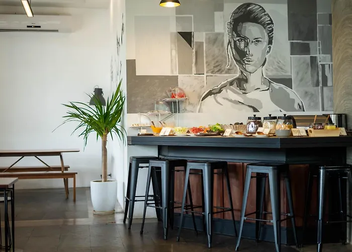 S 2 Modern Boutique Hotel Vientiane