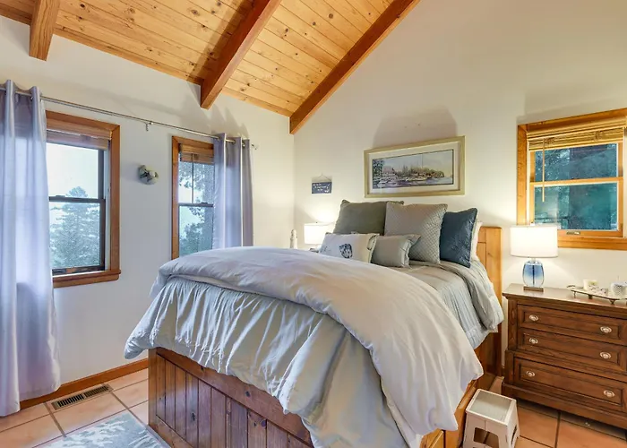 Ocean & Redwoods Views! Coastal Norcal Sanctuary