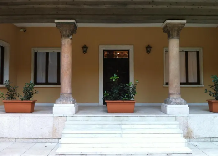 Romeo Design Rooms