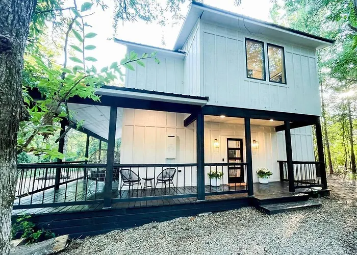The Riser - Brand New Modern Hideaway In Broken Bow