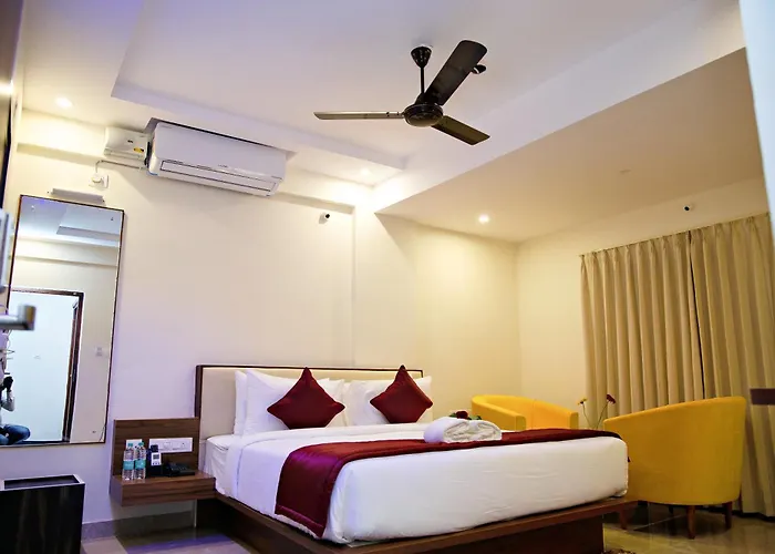 Villa Grand Hotel Near Kempegowda International Airport