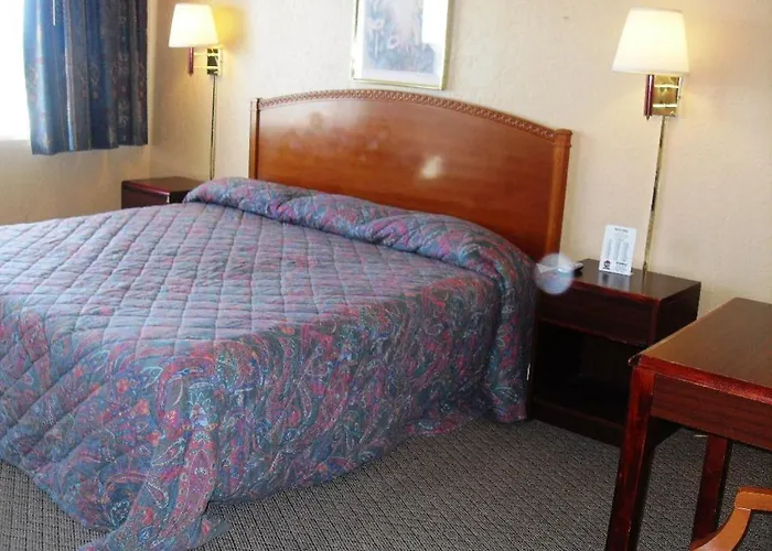 Western Ridge Motel