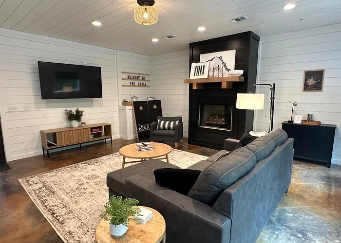 The Riser - Brand New Modern Hideaway In Broken Bow