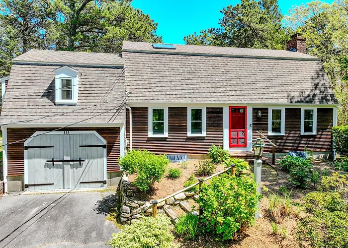 Private Lake Access Great For Families
