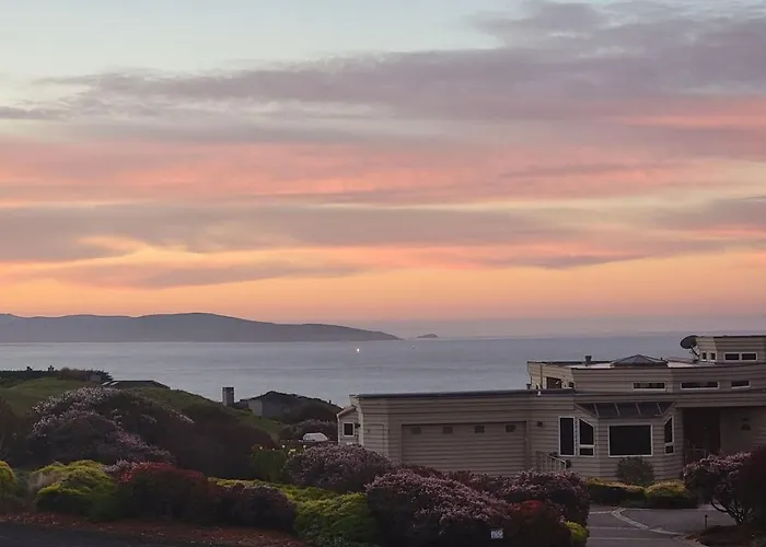 Bodega Bay Sonoma Coast Ocean Views 3 Bedroom Home