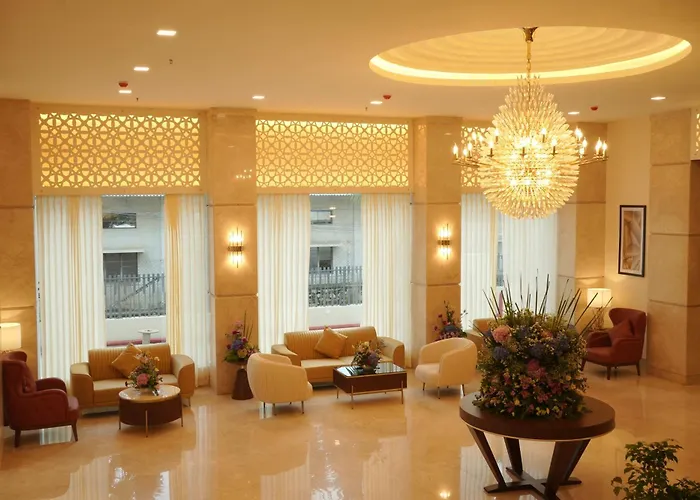 Hotel Turmeric