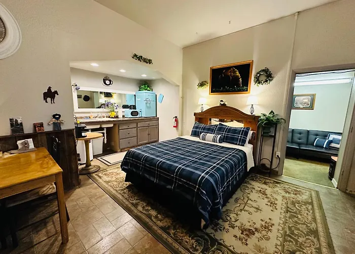Salmon River Inn