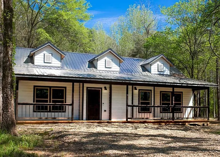 The New Luna Lodge In Broken Bow