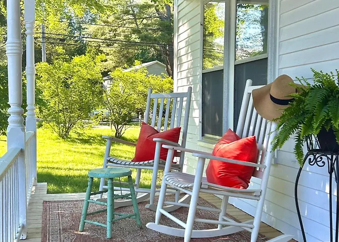 Farmhouse By The Sea