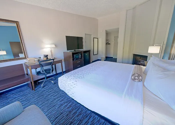 Glenstone Lodge