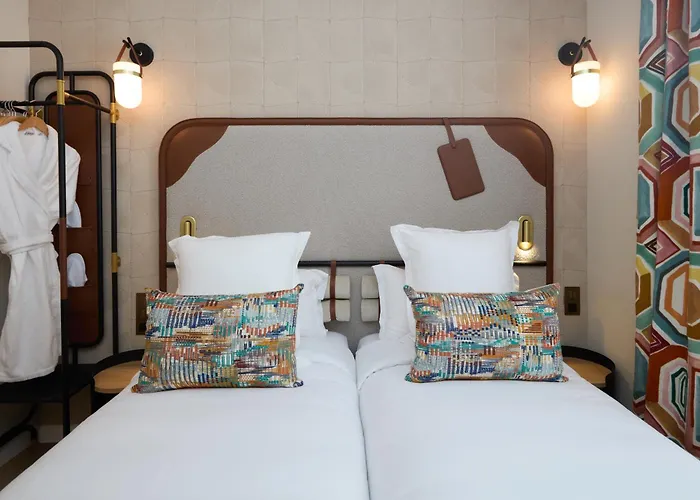 Hotel Hiro París