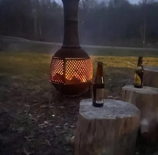 Old Farmhouse With Hot Tub In The Finger Lakes