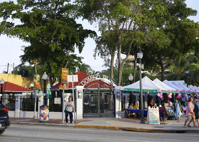 Tower Hotel Little Havana