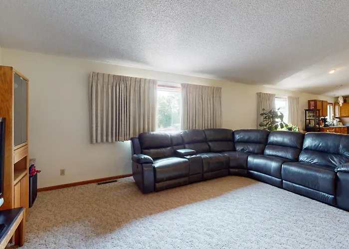 Cozy, Walkable Helena Apartment! Dogs Welcome