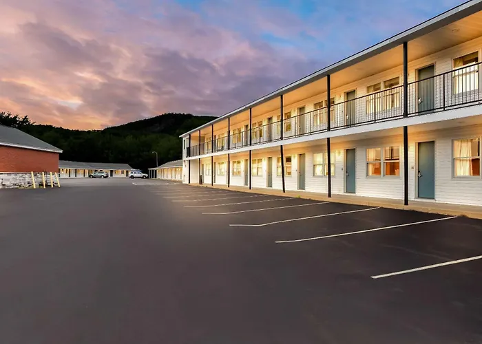 Rodeway Inn Gorham Riverside