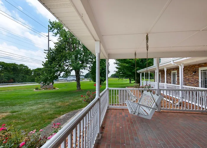 Four Seasons Country Inn