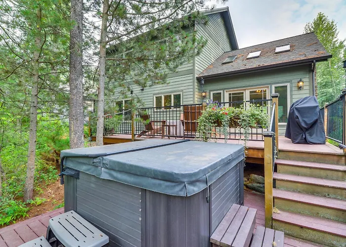 Pet-Friendly Columbia Falls Home W/ Gas Grill!