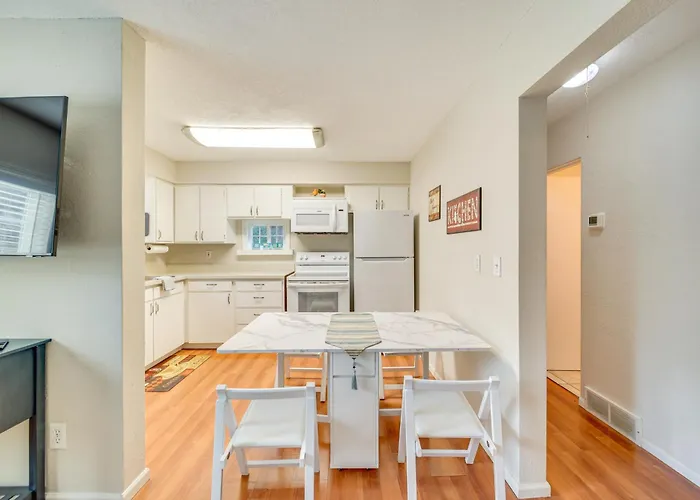 Pet-Friendly Meridian Getaway Near Downtown