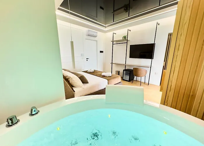 Boutique Suites - Palazzo Rodotà 1683 Cosenza