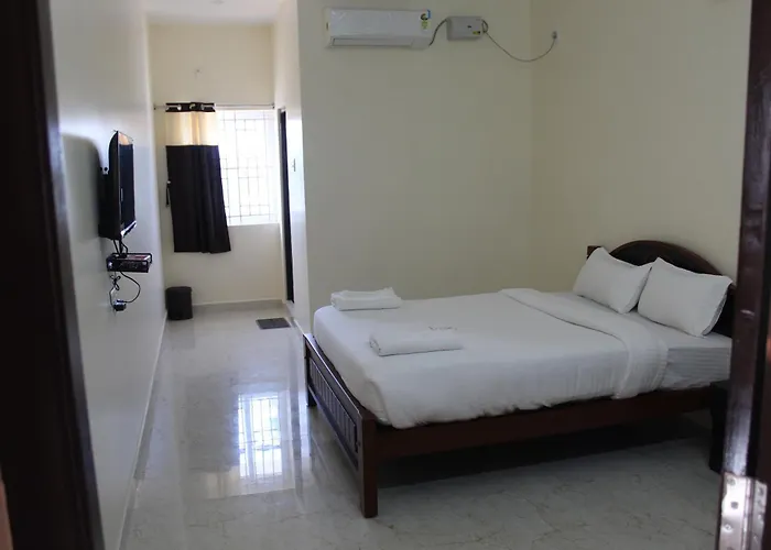 Kumaran Residency