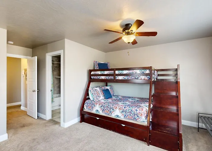 Red Cliffs Retreat