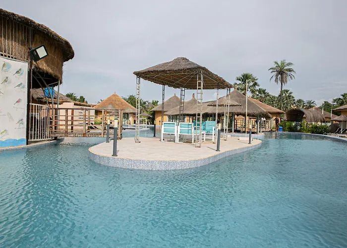 Bamboo Village Resort Kololi