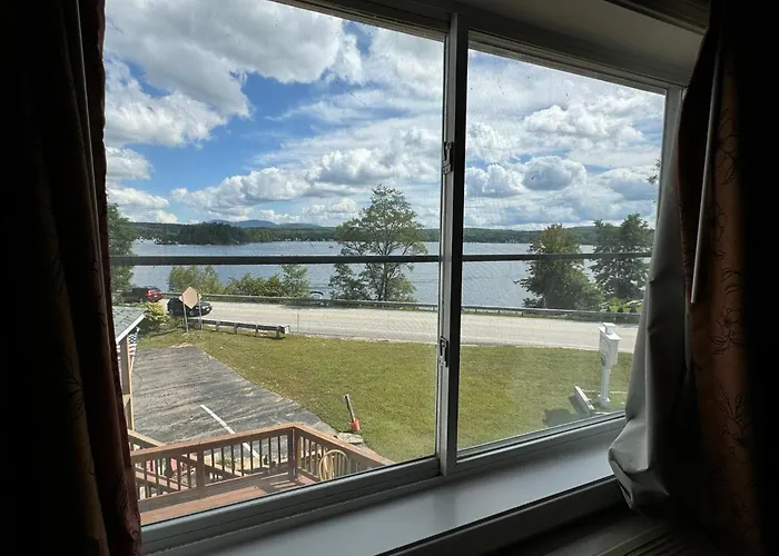 Winnisquam Lake Inn