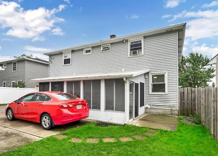 Cozy Duplex Near Buf International Airport