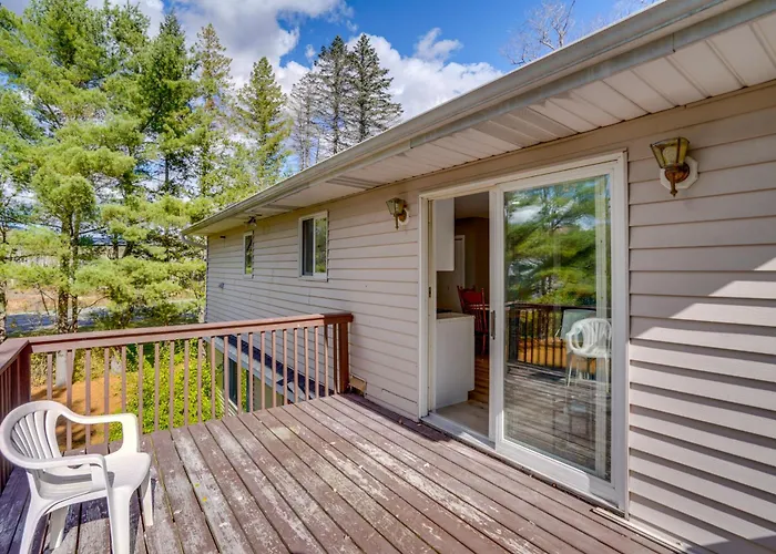 Relaxing Catskills Apt < 3 Mi To Windham Mountain!